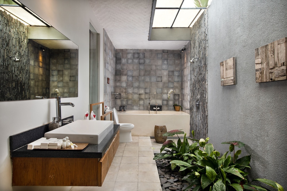 Villa Kayu Lama 23/50