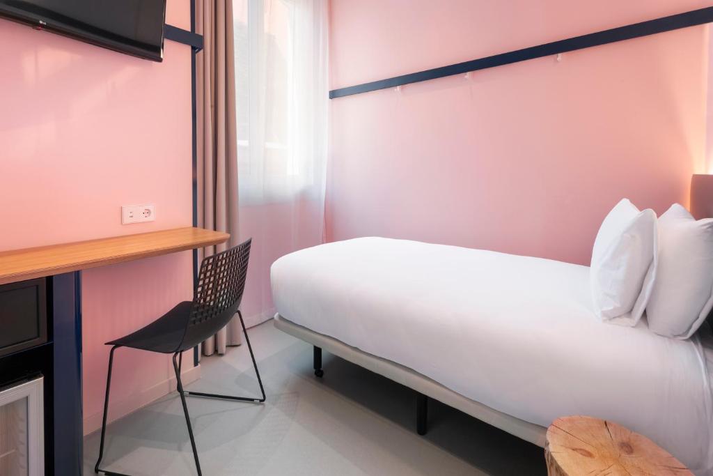 غرفة مفردة، B&B HOTEL Madrid Centro Plaza Mayor 3/13