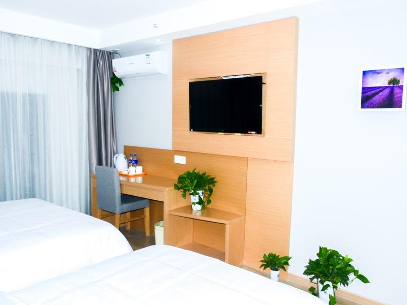 Shell Xuzhou Yunlong Area Green Business City Hotel 10/17
