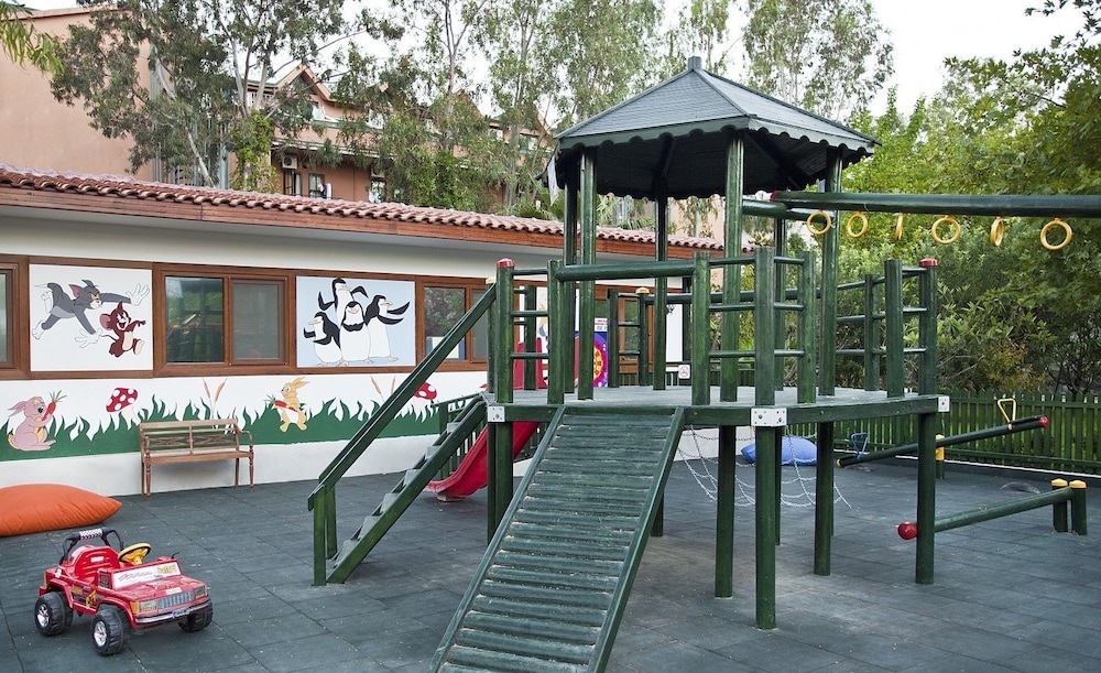Akka Claros Hotel 55/64