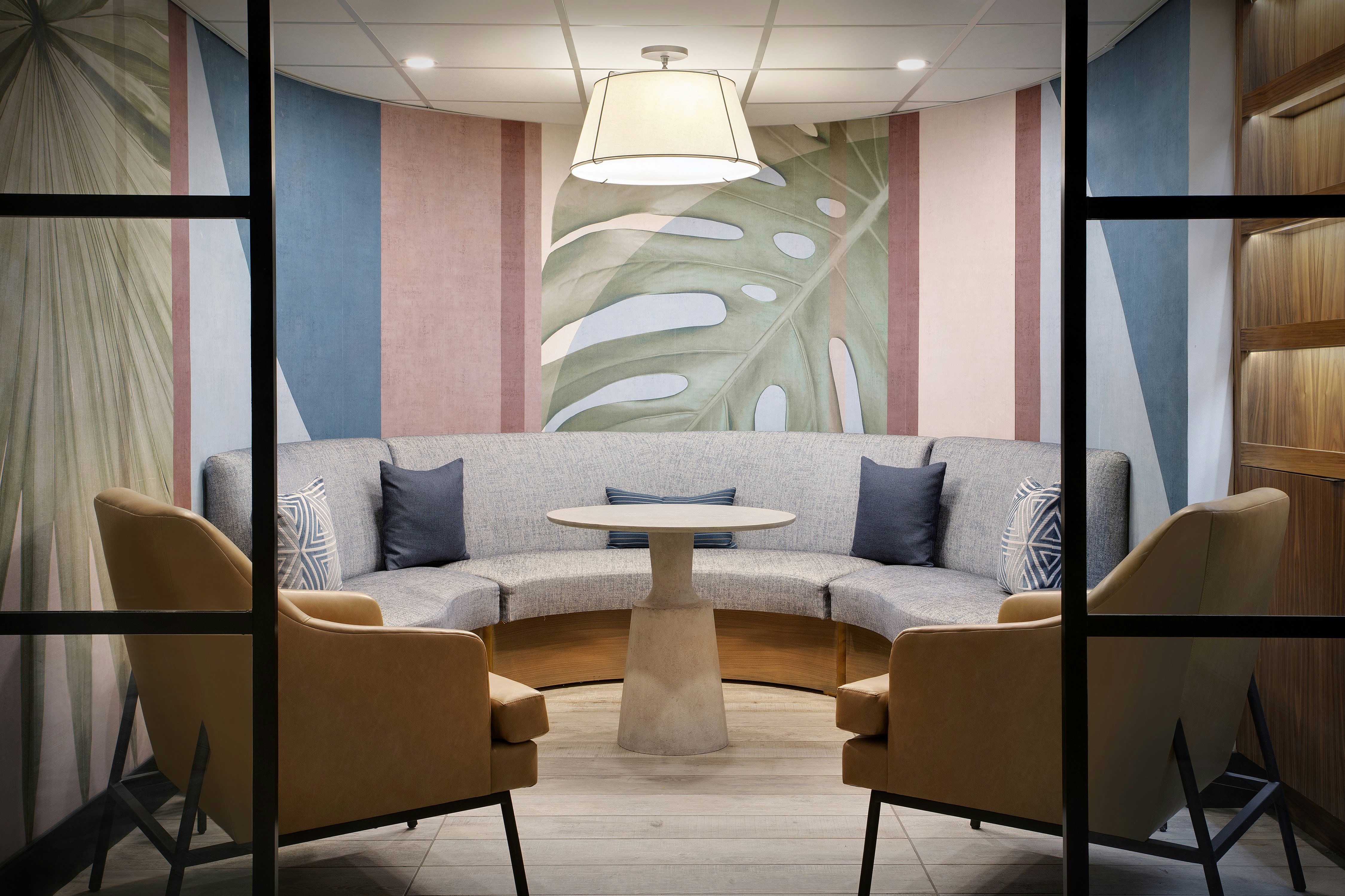 Embassy Suites by Hilton Tampa Downtown Convention Center 41/76