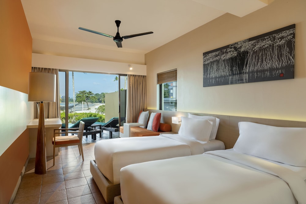 HOMM Laguna Bintan 5/50