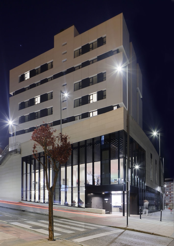 Nuvo Hotel Boutique 1/50