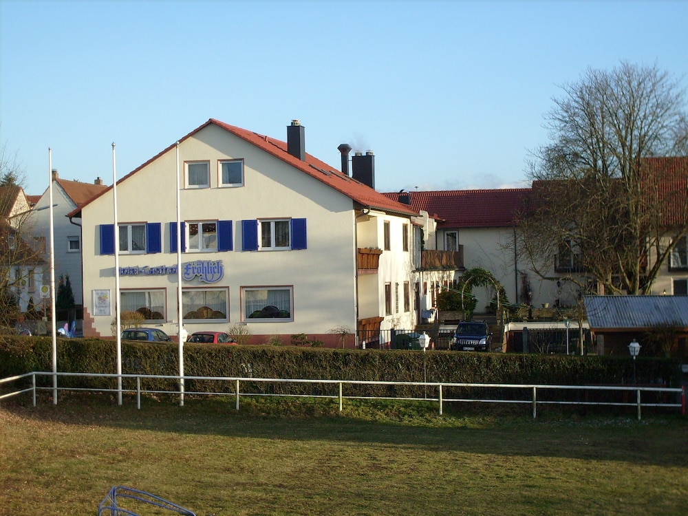 Hotel Froehlich 28/30