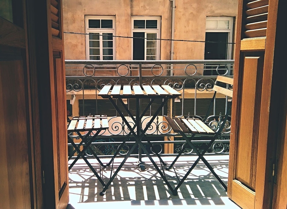 City Circus Athens 46/50