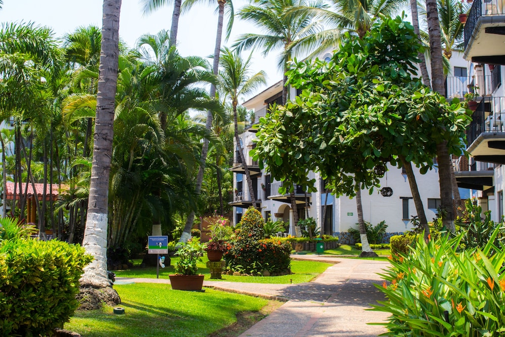 Puerto de Luna All Suites Hotel 53/63