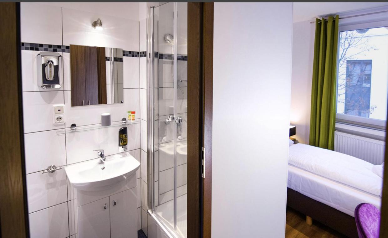 Hirsch Hotel Hanau 26/27