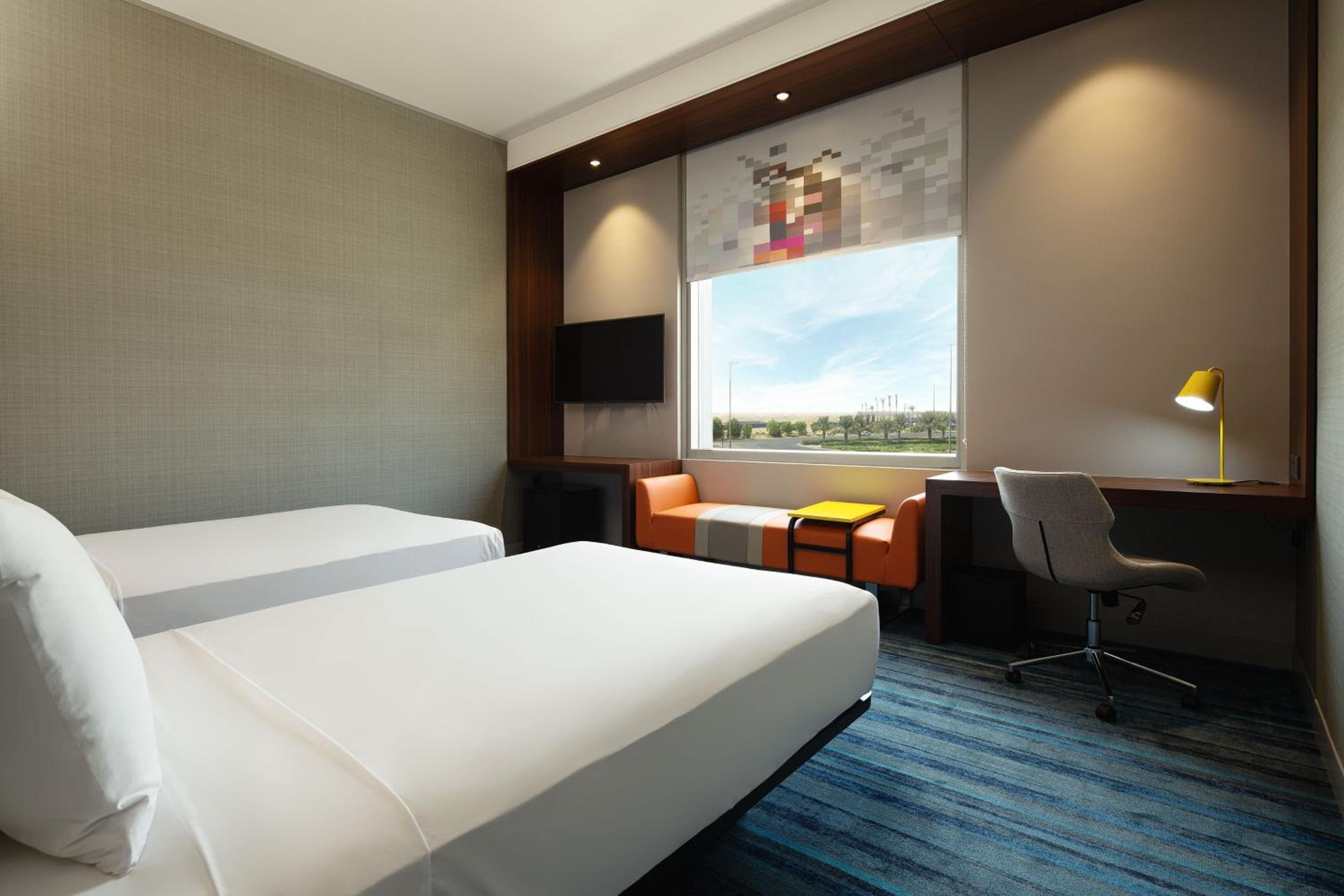 Aloft, Twin Beds
