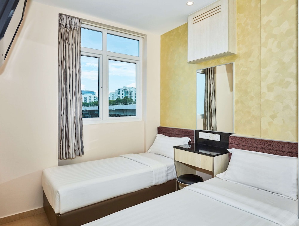 Ibis Budget Singapore Mount Faber 25/51