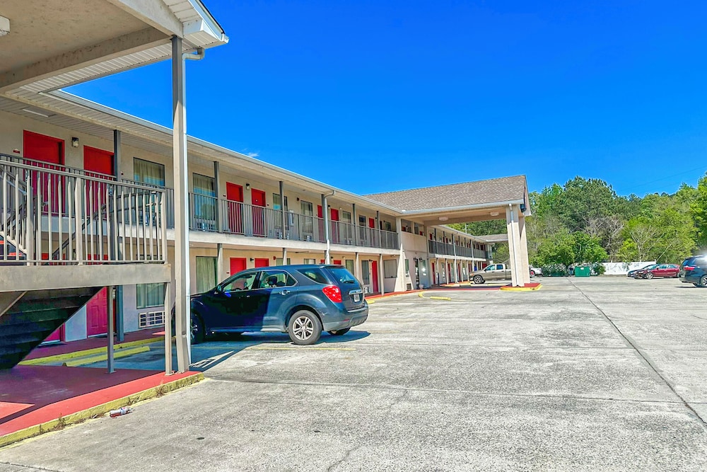 OYO Hotel East Macon I-75 58/74