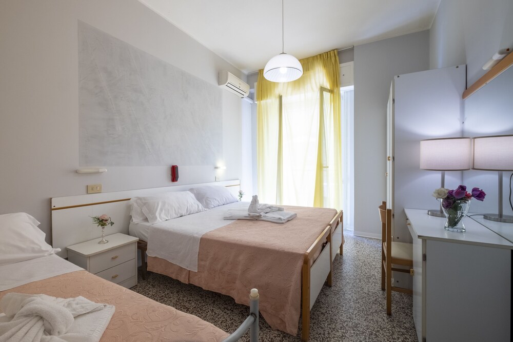 Hotel Giumer 16/28