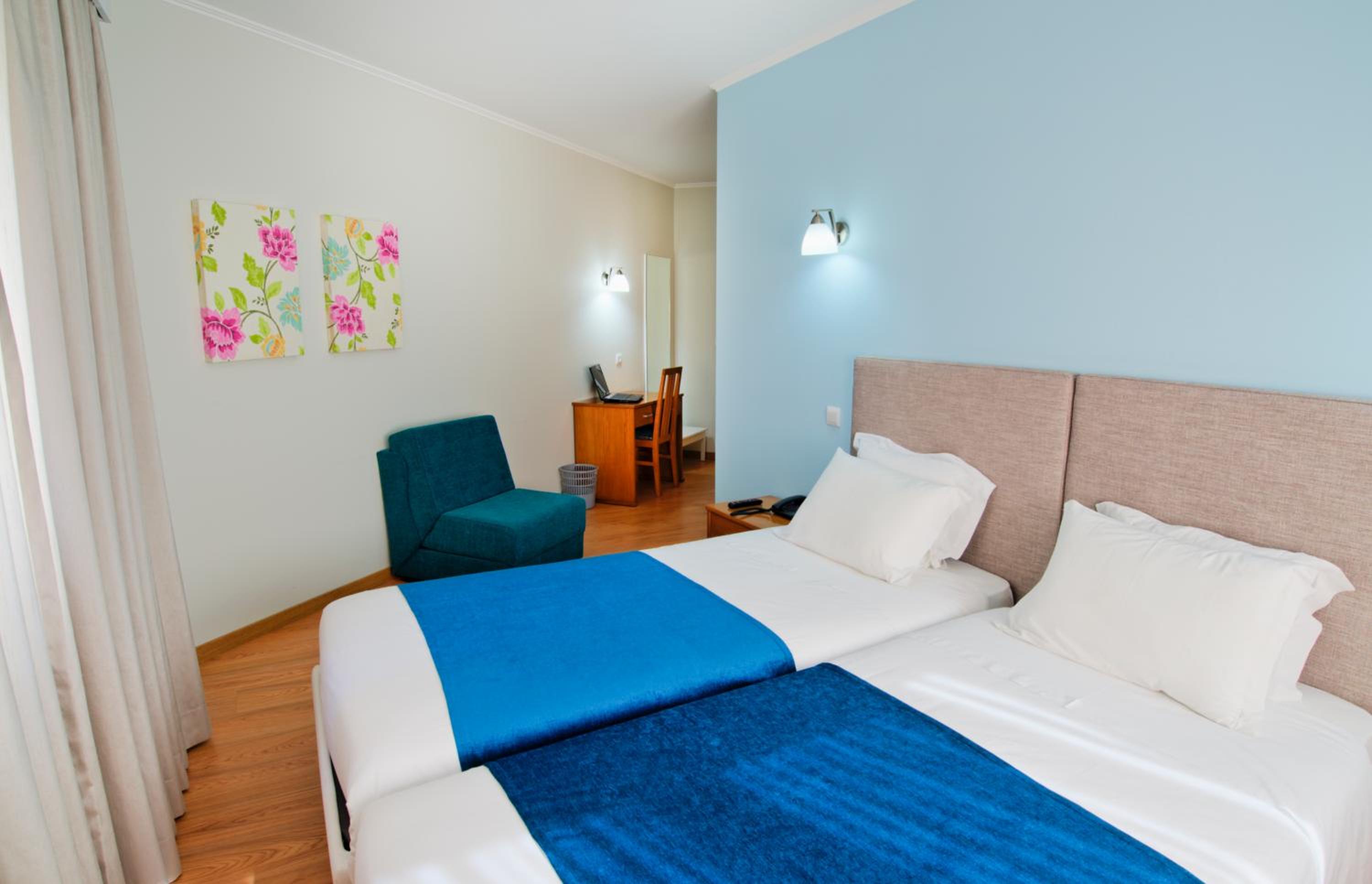 Hotel D. Dinis 6/50