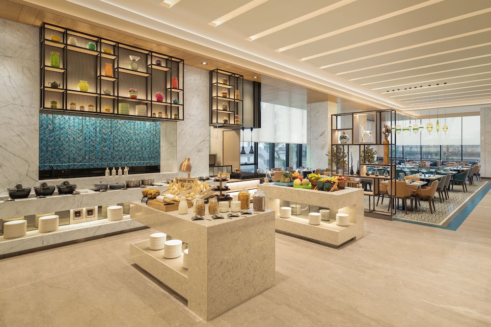 Fairfield by Marriott Mumbai International Airport 38/48