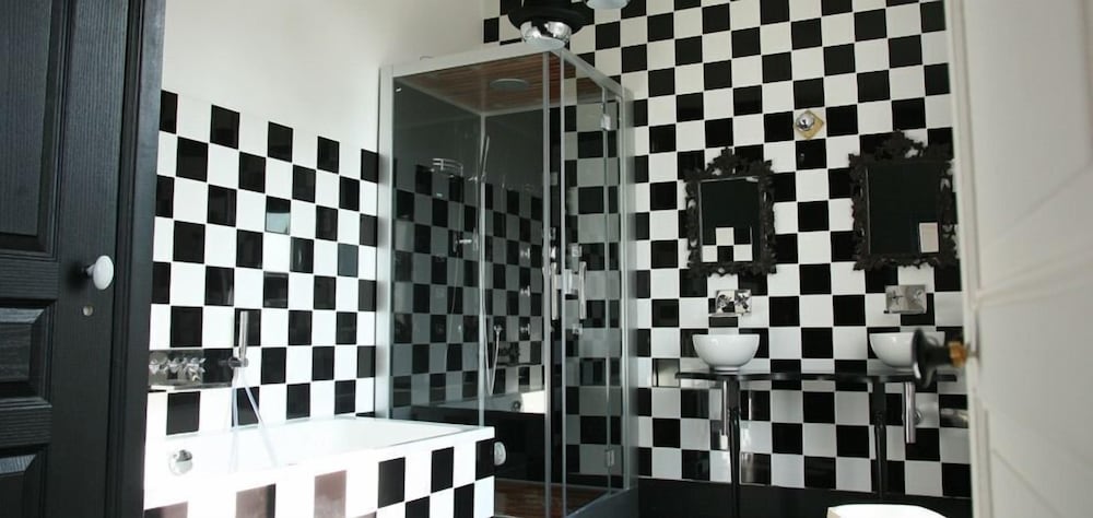 Maison Dhotes Stella Cadente 48/48
