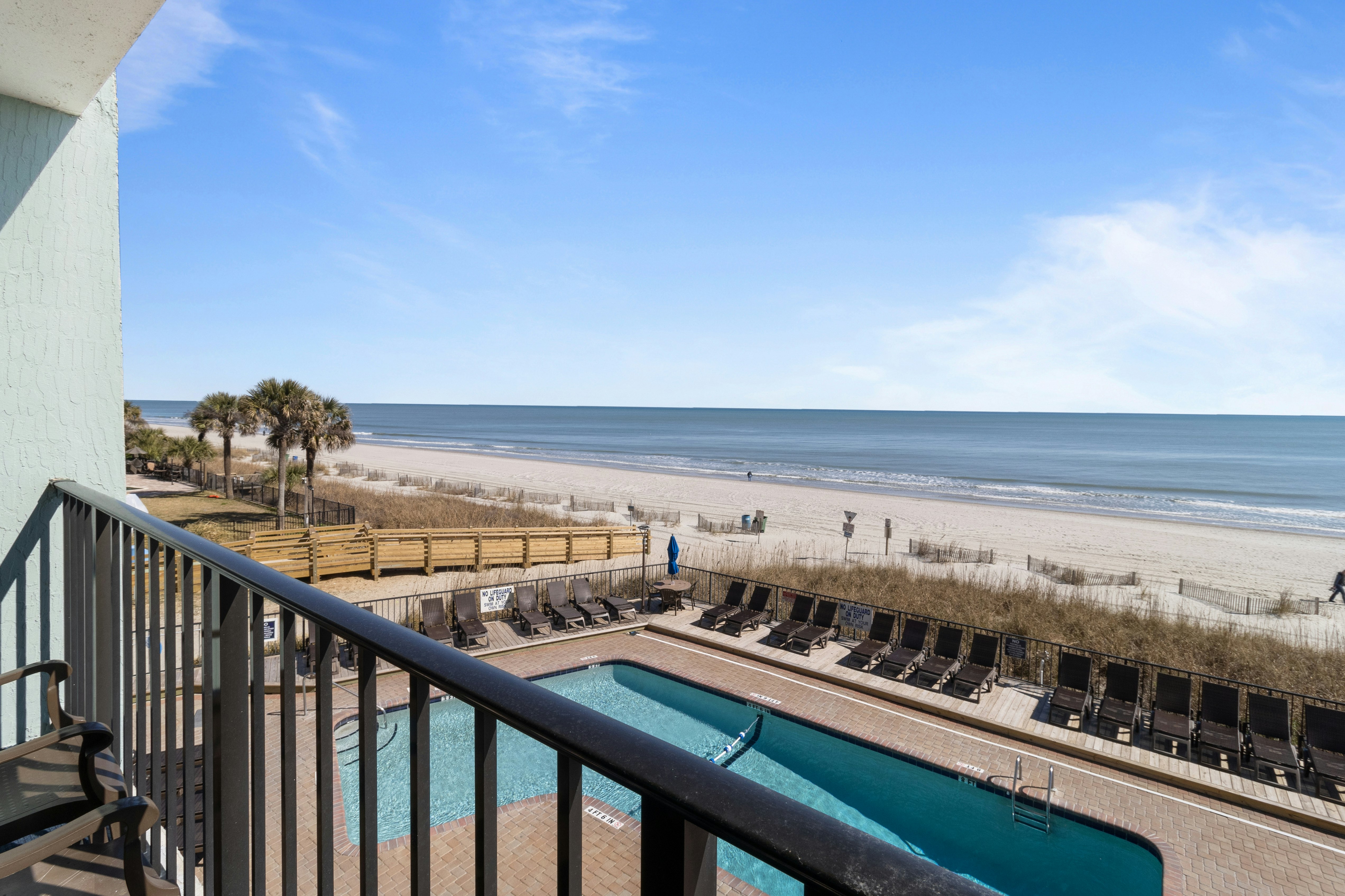 Compass Cove Resort 5/66