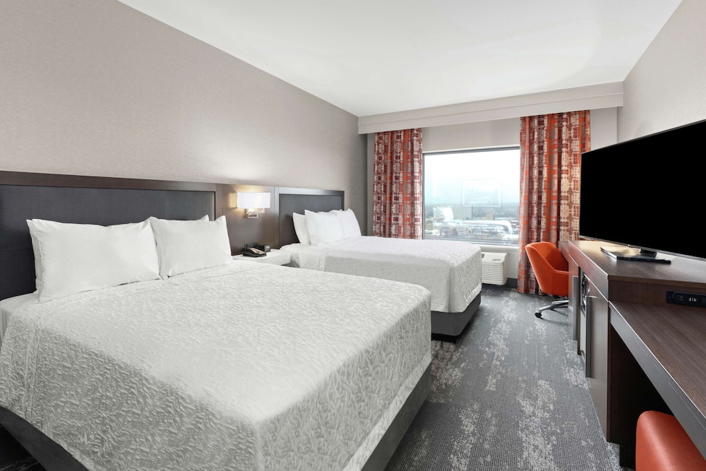 Hampton Inn & Suites Spokane Downtown-South 7/56