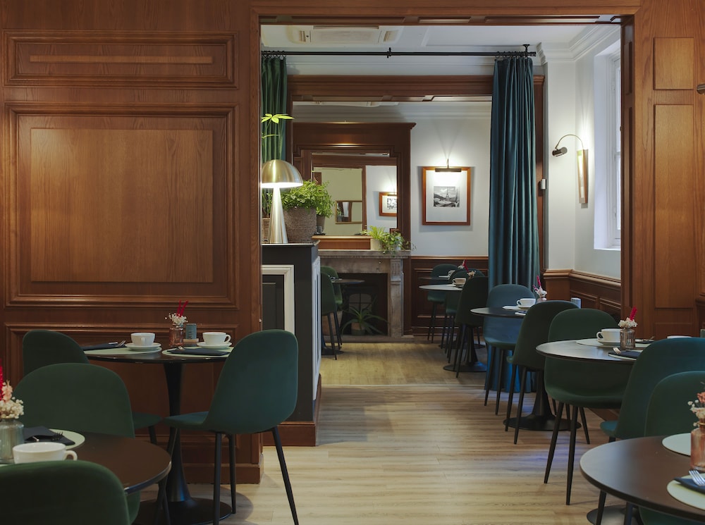 Melia Paris Champs Elysees 52/61