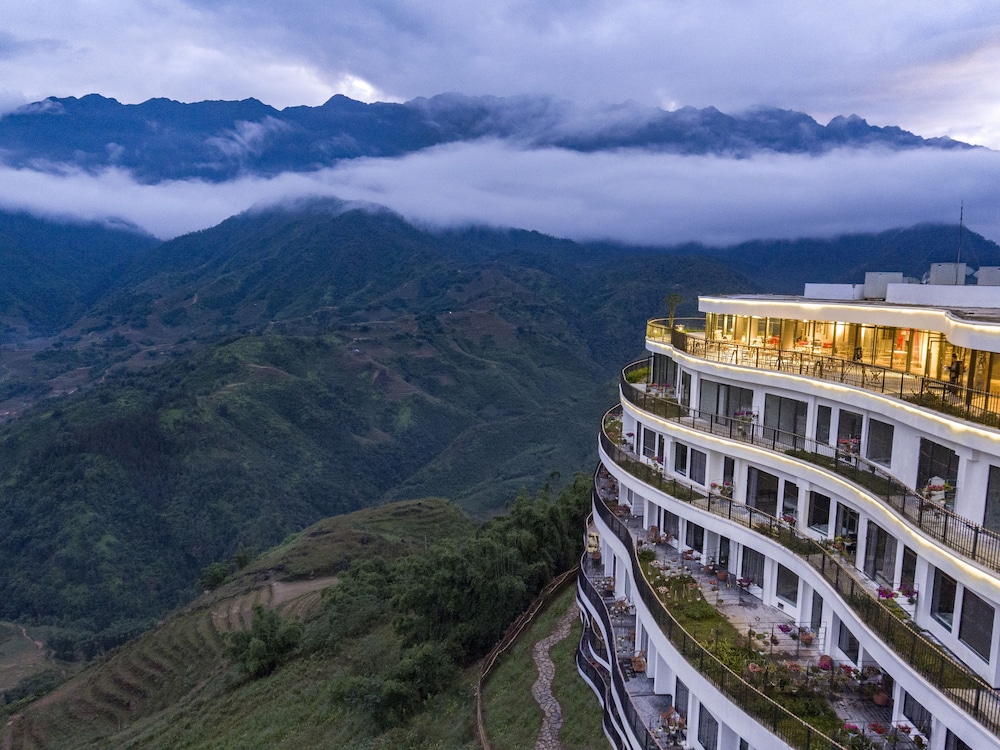 Pao S Sapa Leisure Hotel 4/73