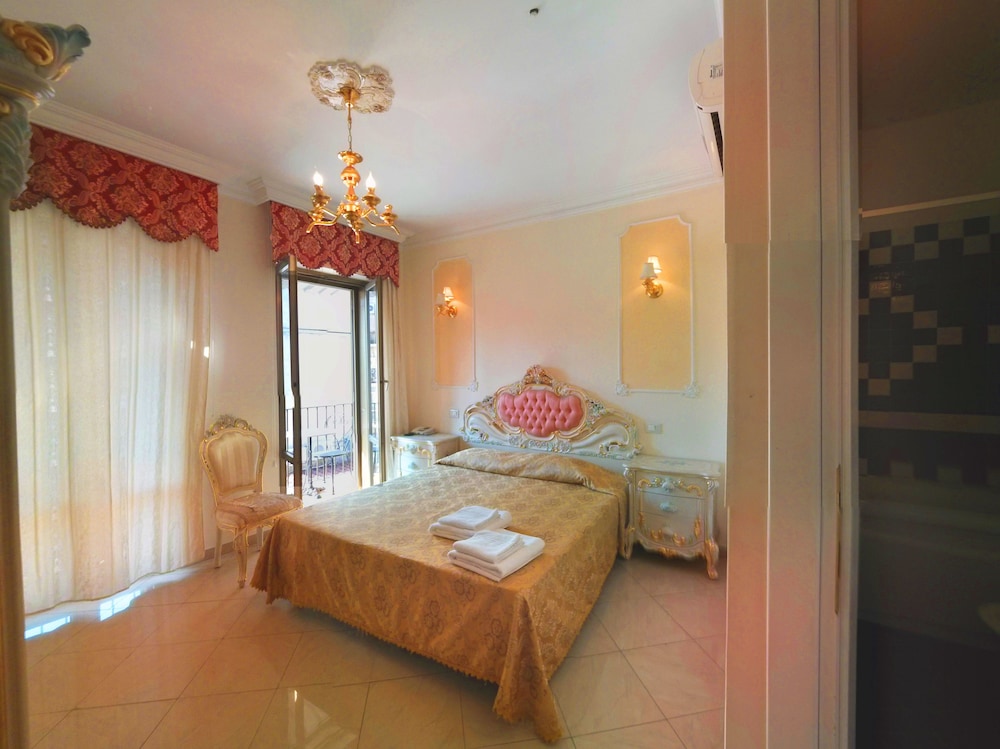 Imperial Rooms Hotel Rome 4/25