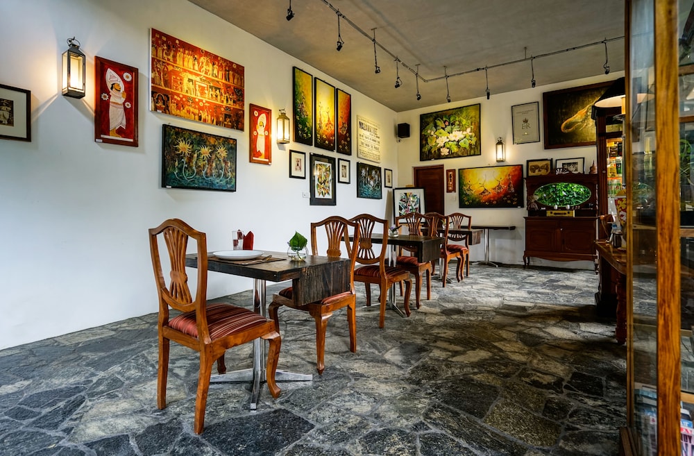Atelier Kandy 32/50