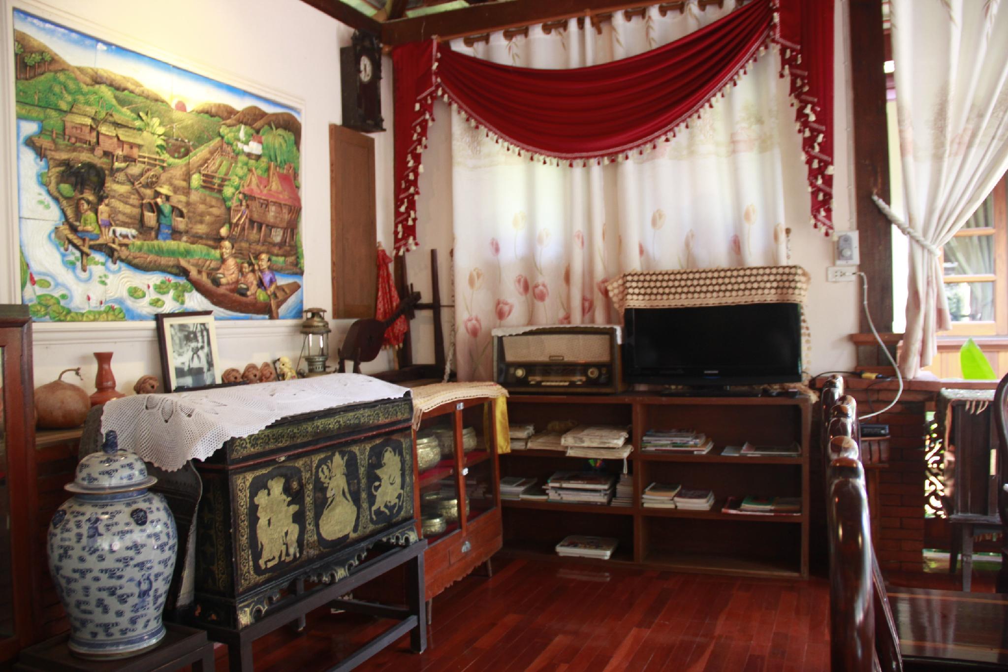 Bantham Hill Homestay 30/45