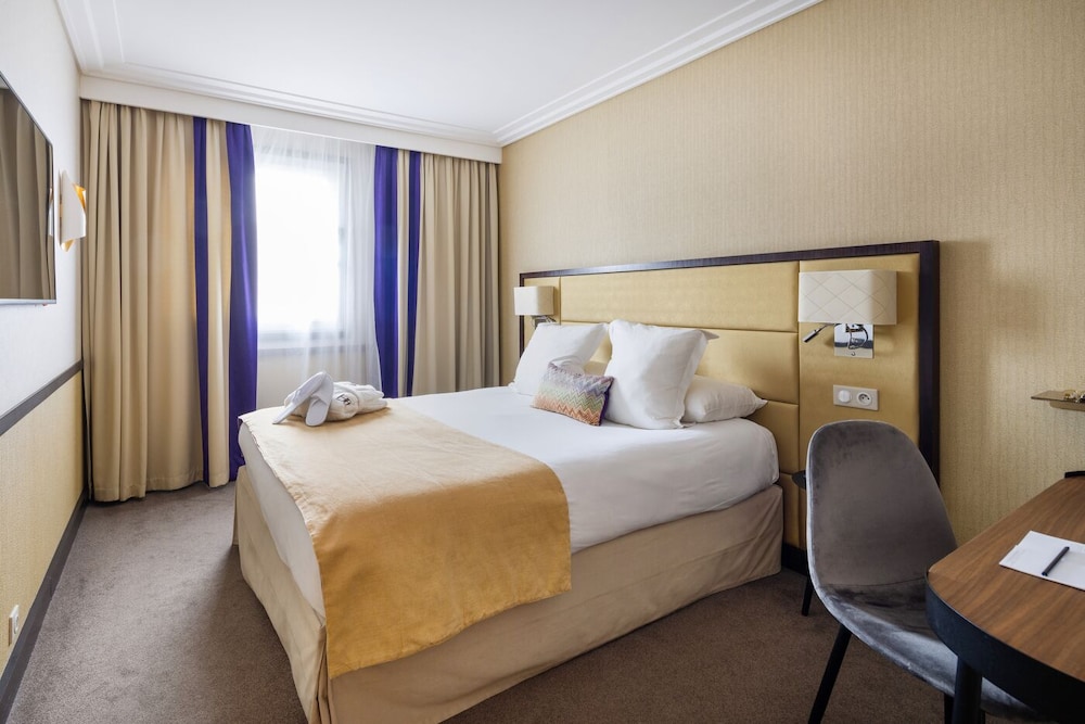Paris Neuilly Hotel 14/64