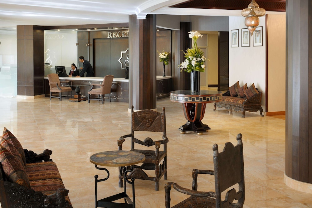 Al Safir Tower 49/72