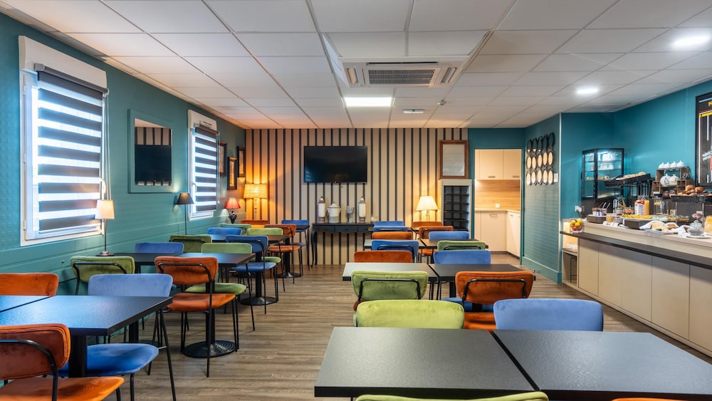 Hotel Kyriad Brive Ouest 48/59