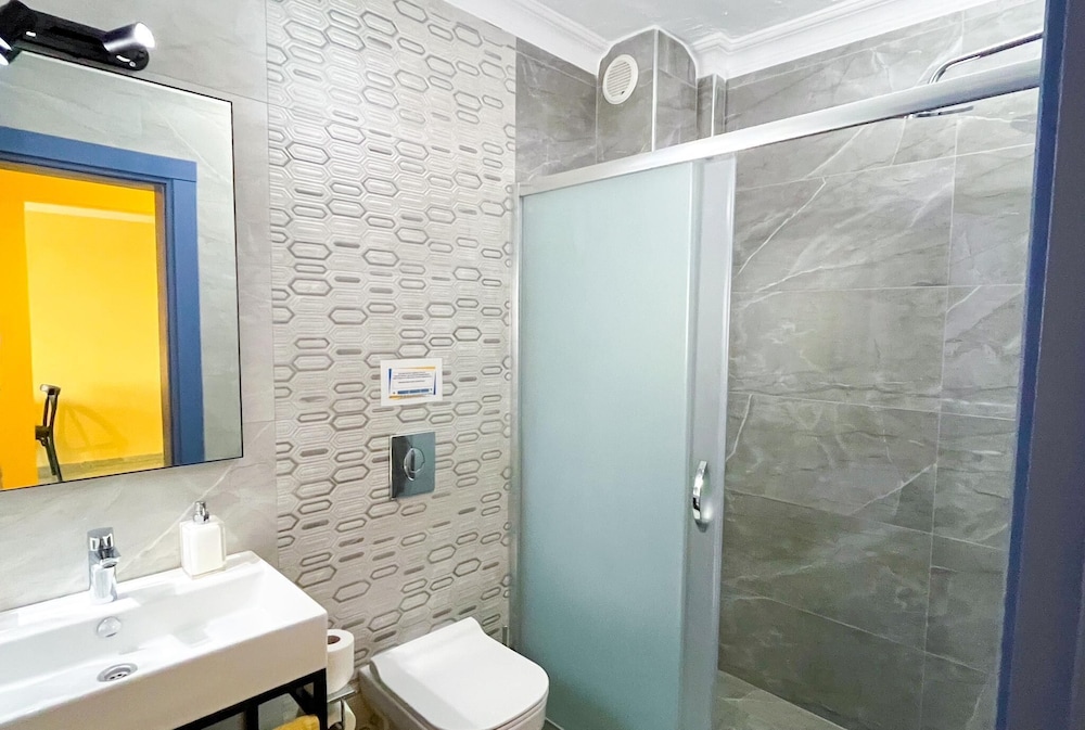 Ozlem 2 Apart Hotel 41/44