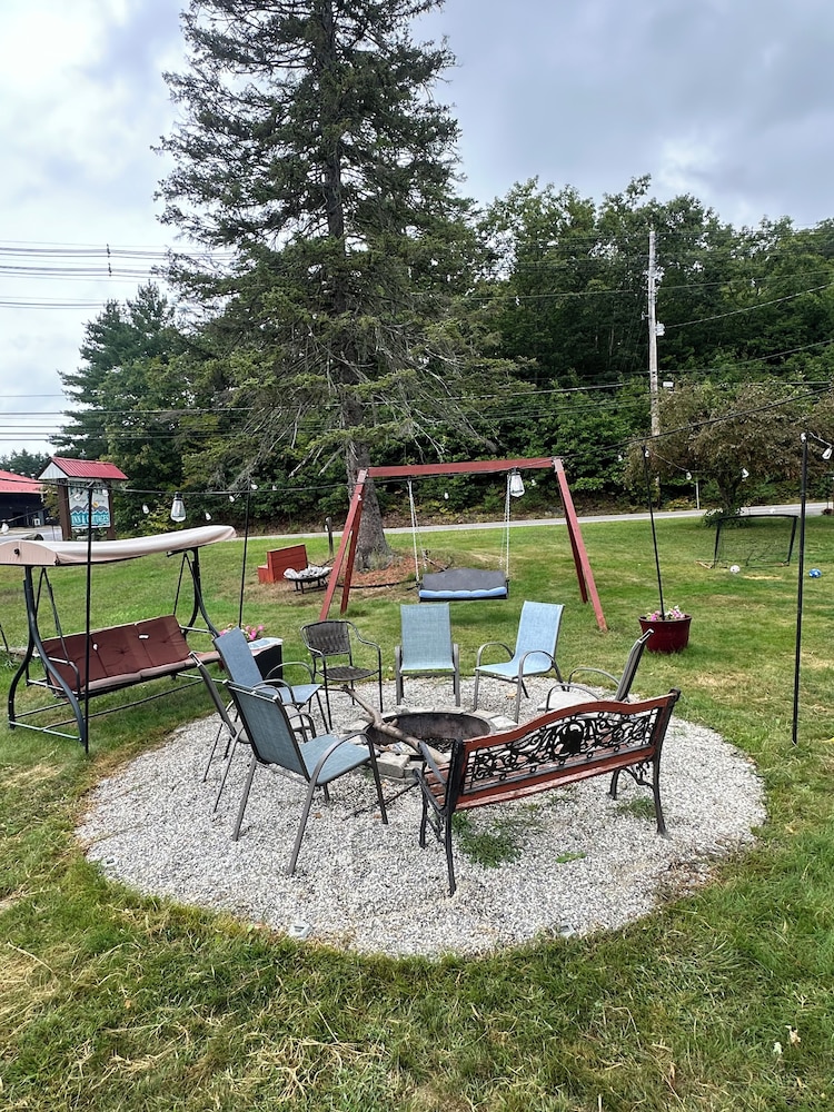 Pilgrim Inn & Cottages 29/58