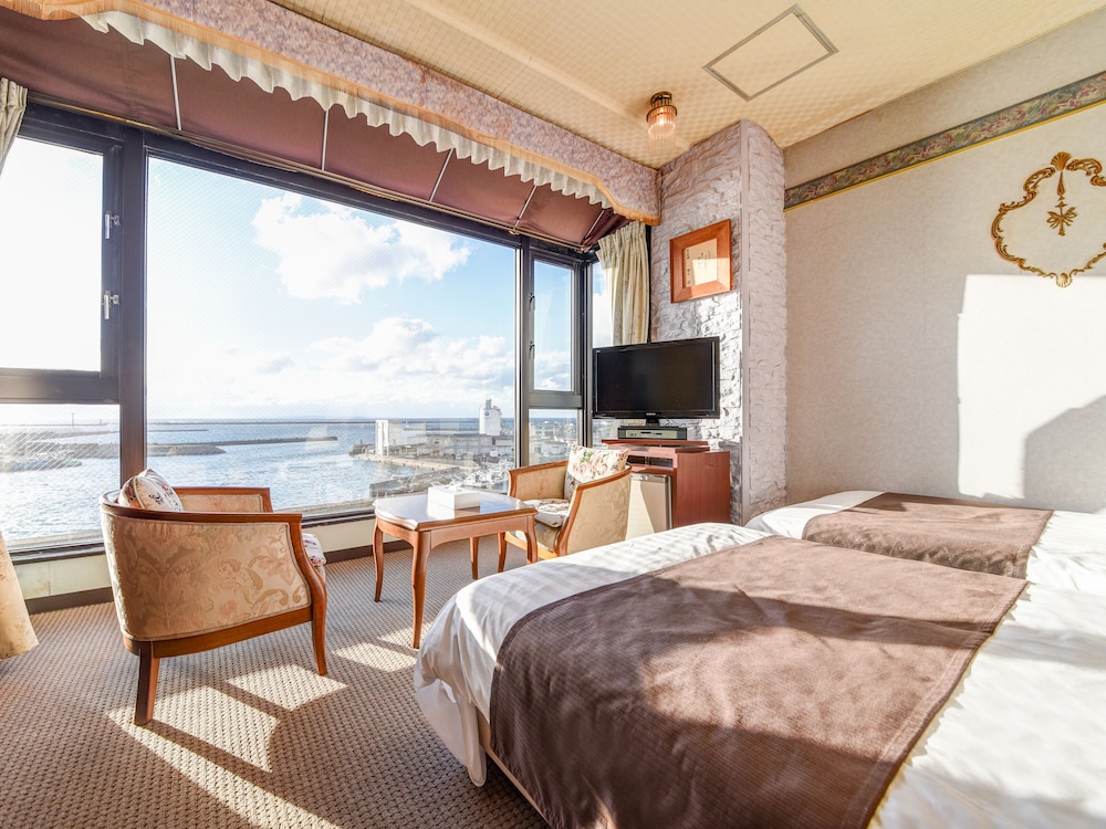 غرفة ديلوكس بسريرين مزدوجين بإطلالة على البحر، Tanegashima Araki Hotel 6/10