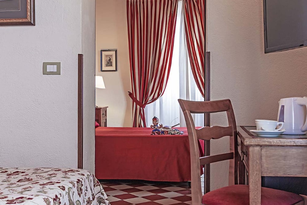 IL Chiostro Del Carmine 24/58