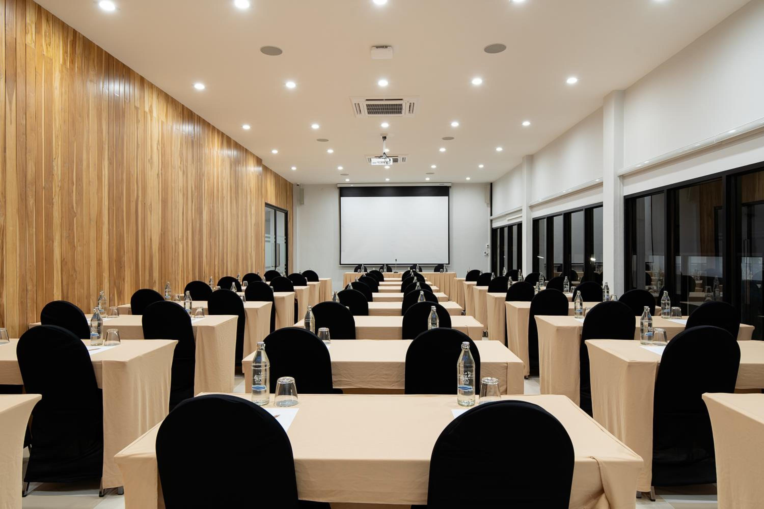 The Pride Hotel Phitsanulok 39/50