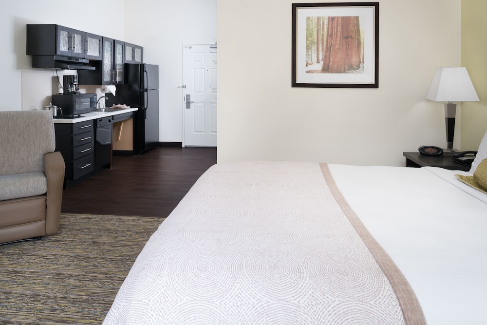 Candlewoods Suites Lacey 10/37