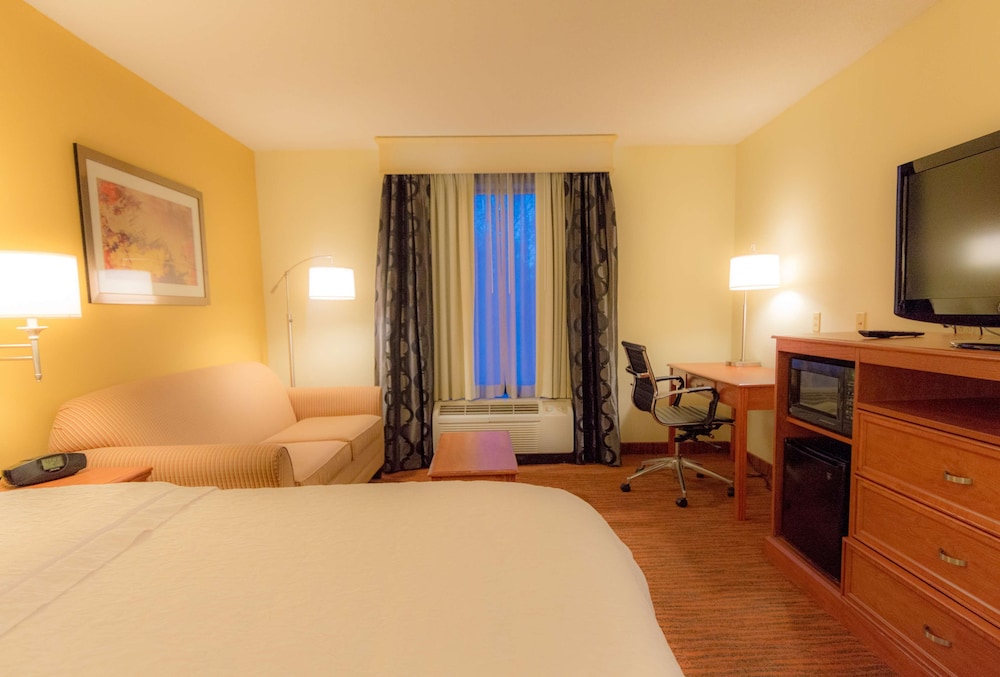 Hampton Inn & Suites St. Louis/Chesterfield 29/81