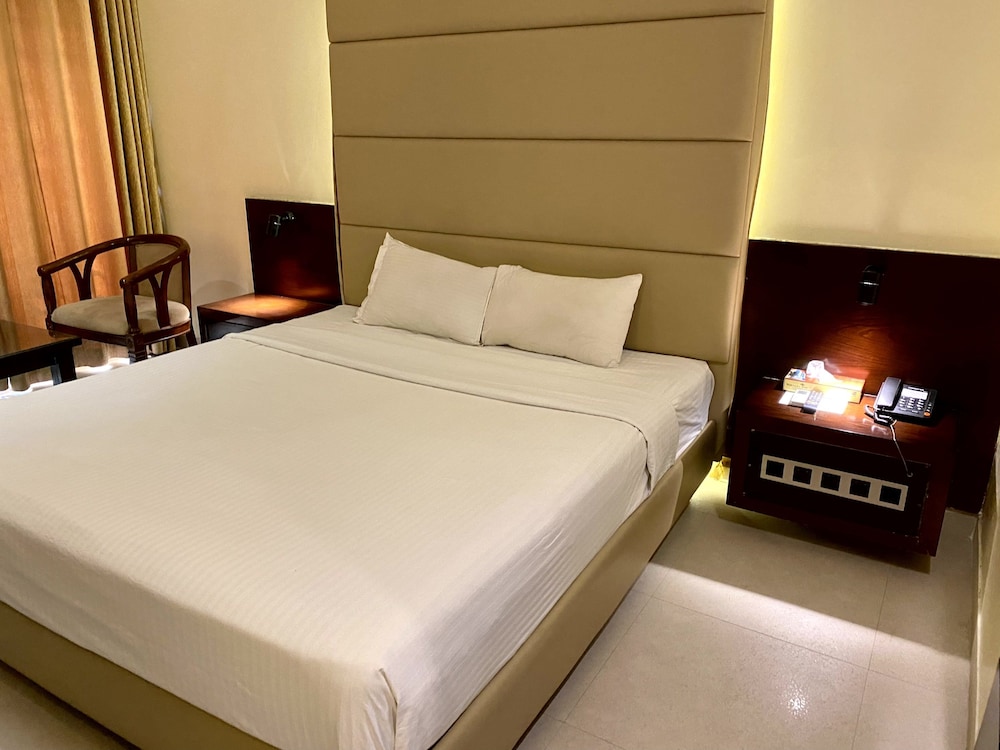Royal, Double Bed