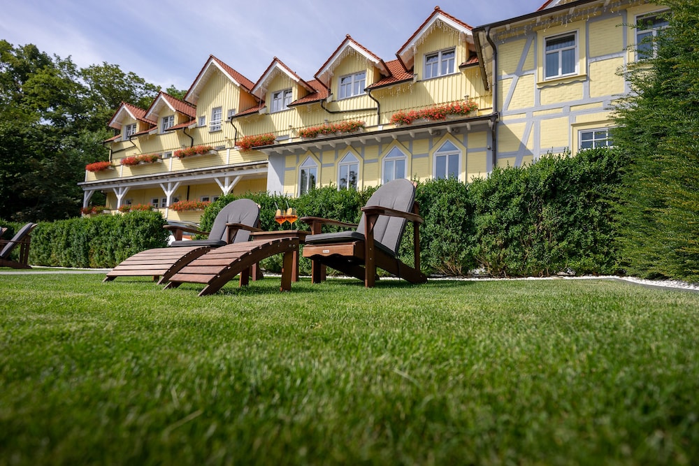 Hotel Schlosspalais Wernigerode 40/50