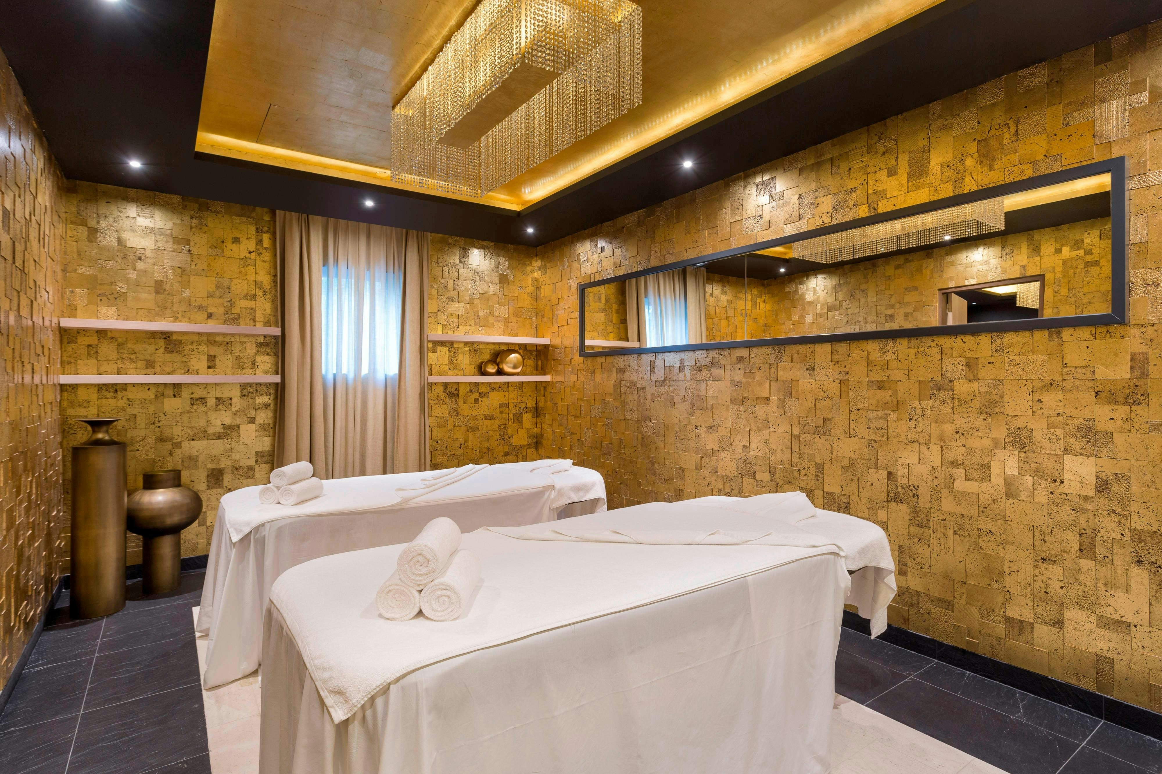 Pine Cliffs Ocean Suites, a Luxury Collection Resort & Spa 8/50