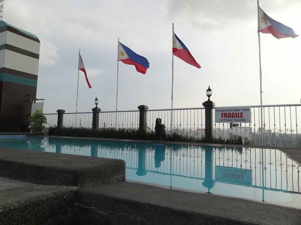The Bellavista Hotel 27/32