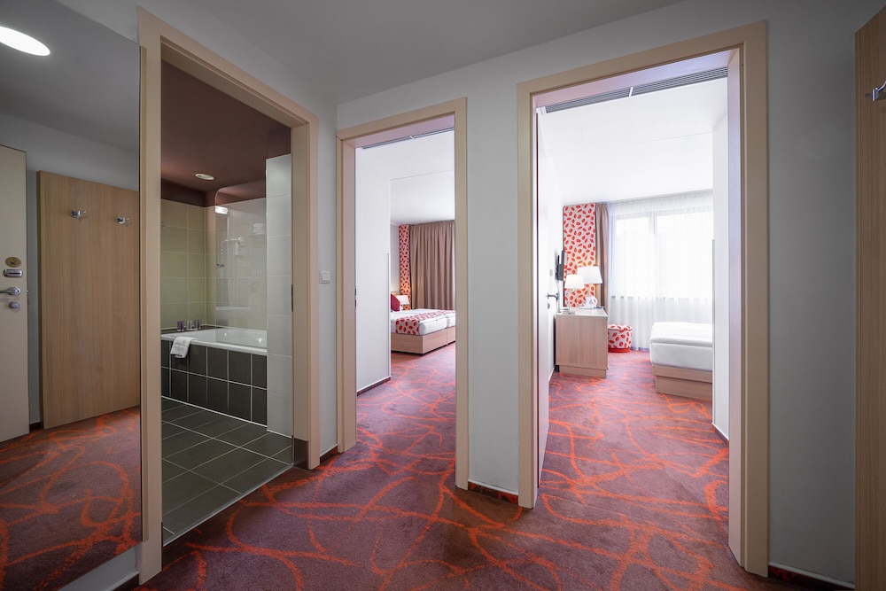 Iris Hotel Eden Ex Iris Congress Hotel 23/31