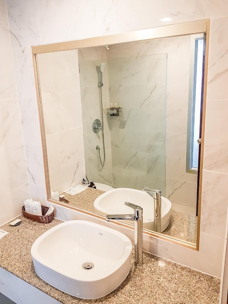 Phayao Gateway Hotel 48/49