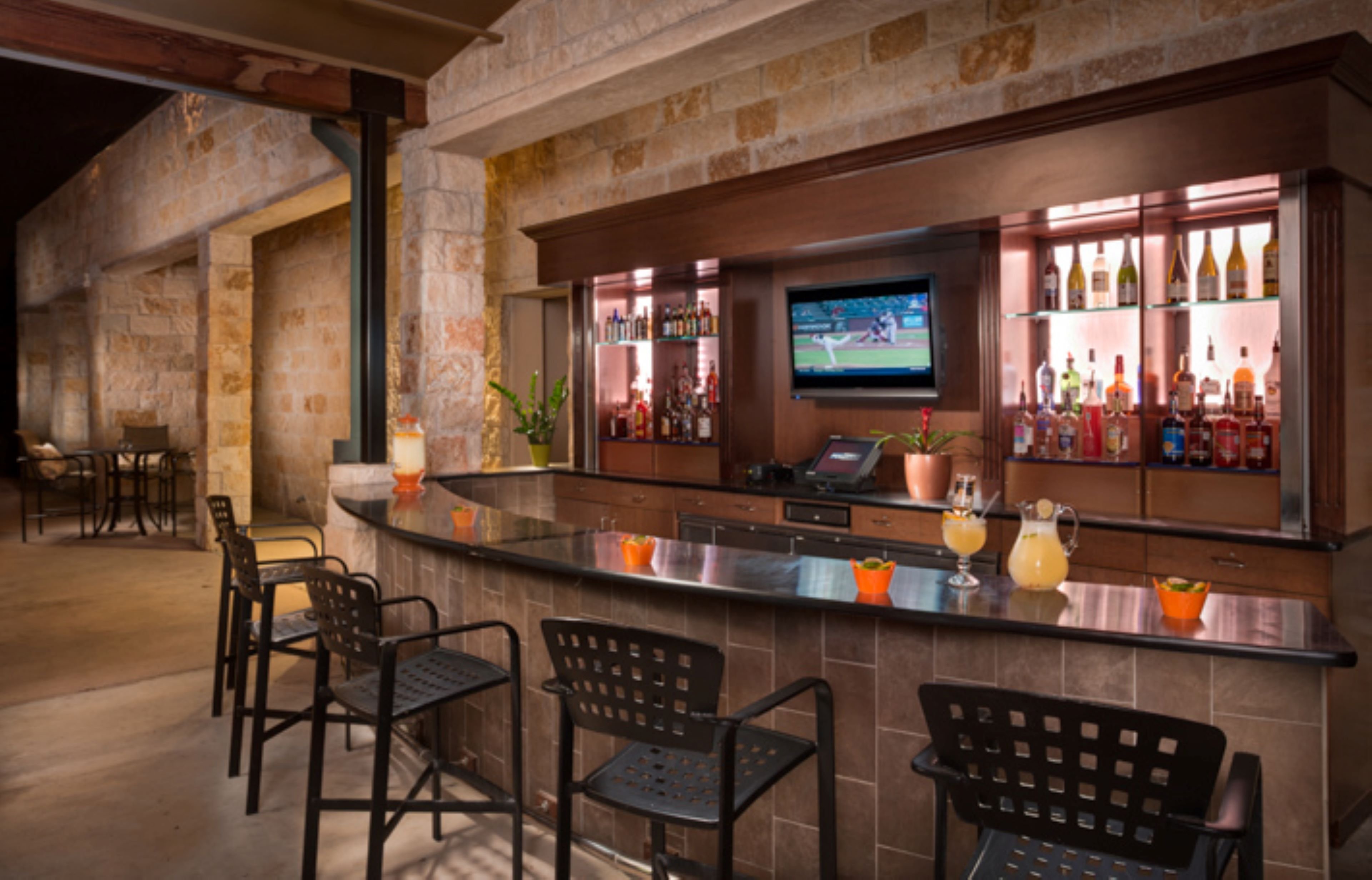 Holiday Inn San Antonio Seaworld, an IHG Hotel 40/61