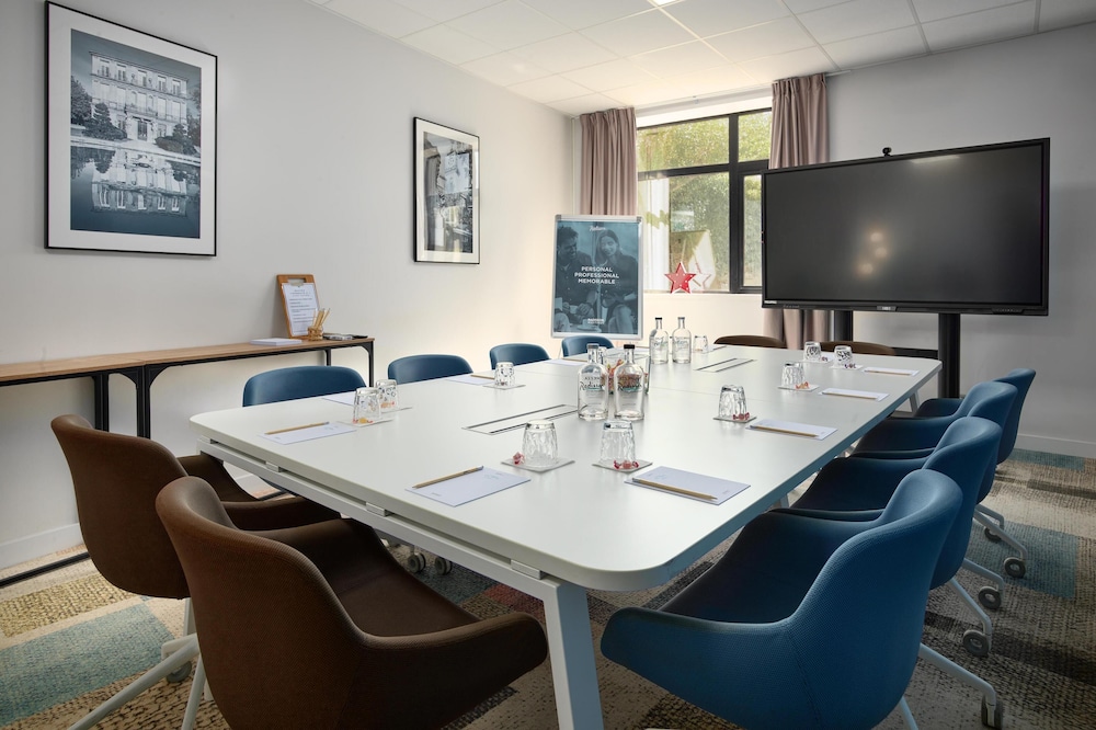 Radisson Hotel Aix En Provence 59/65
