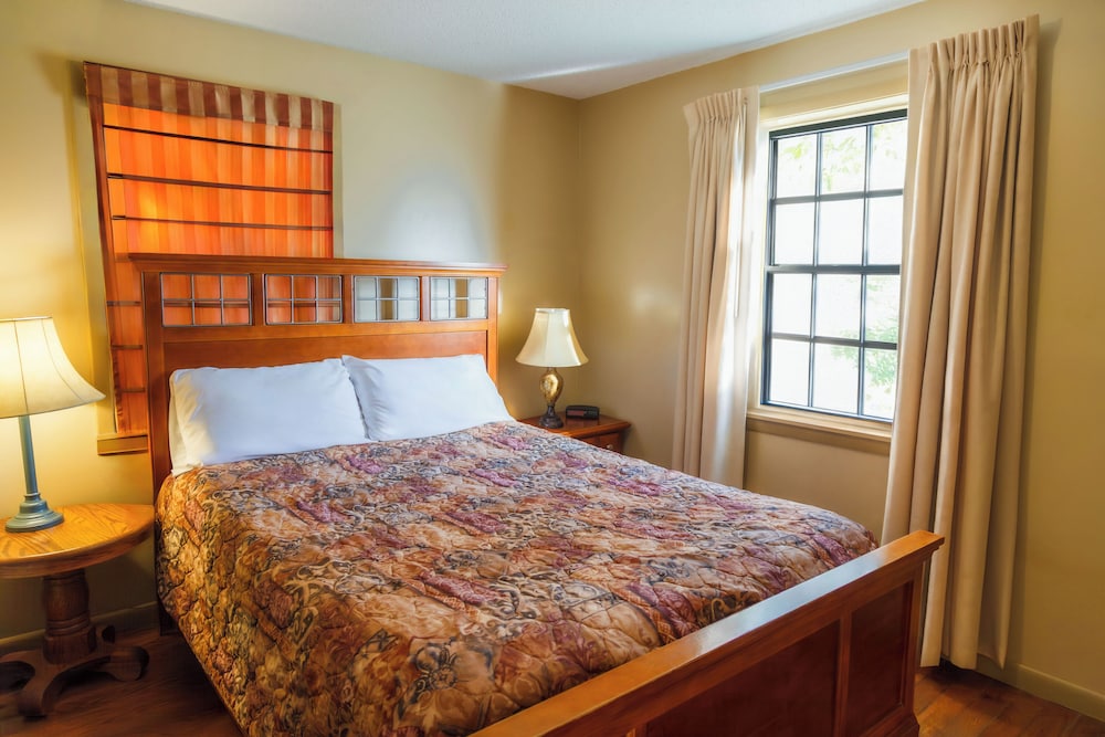 Fontana Village Resort 16/51