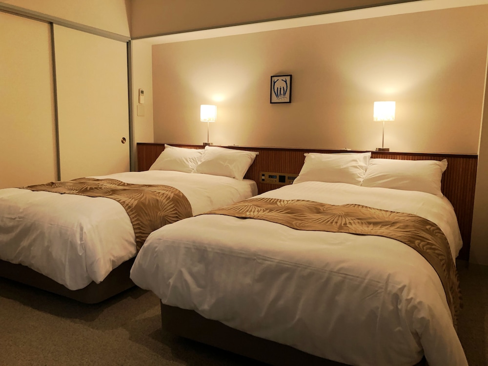 Infinito Hotel and Spa Nanki Shirahama (ex Green Hill Shirahama Hotel) 5/45