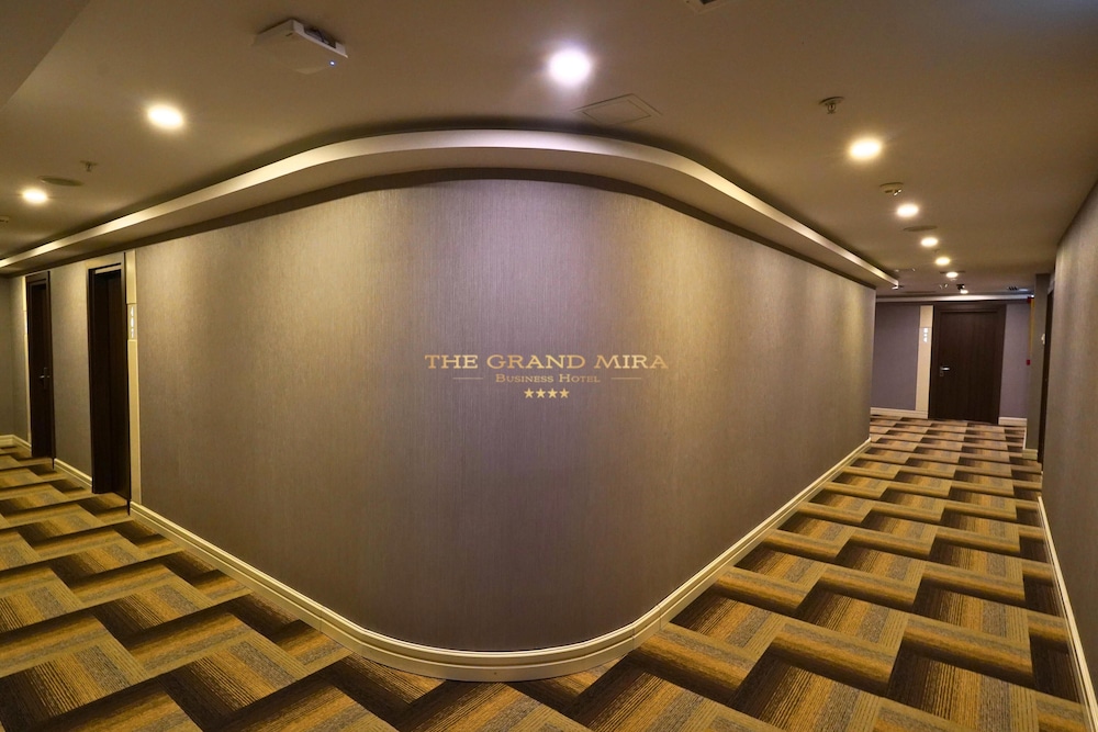 The Grand Mira Hotel 23/50