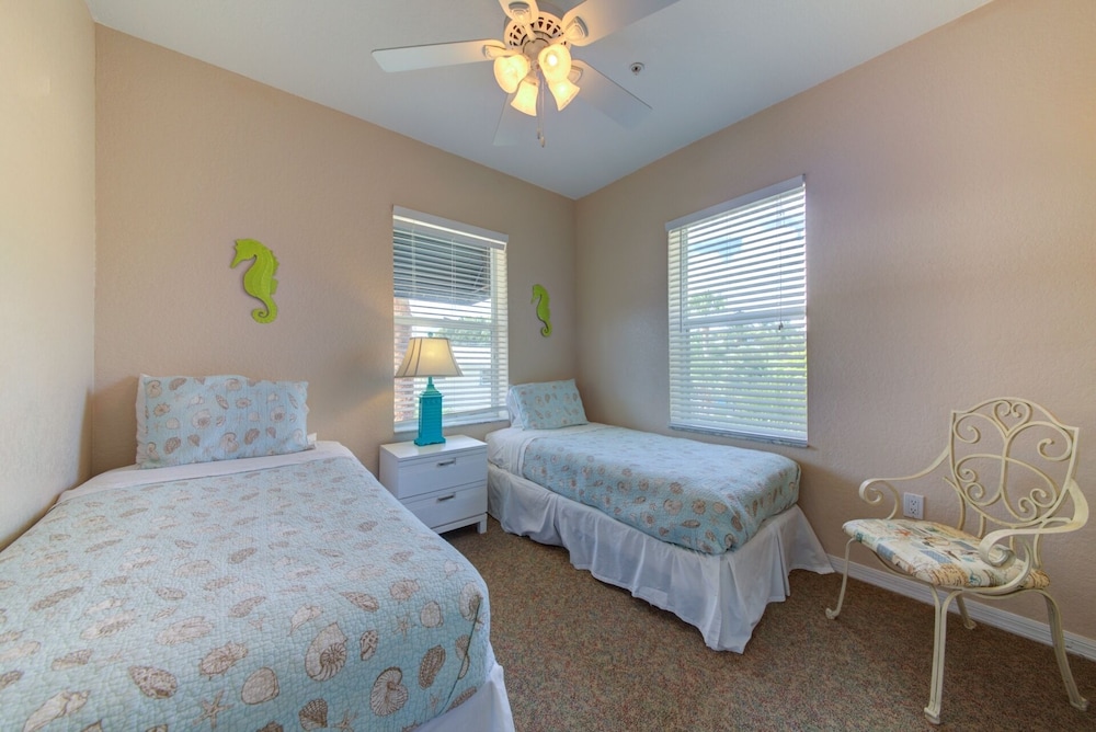 The Ringling Beach House 27/75