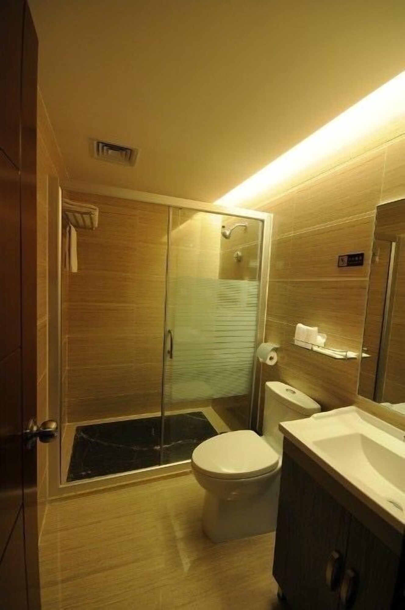 غرفة بزنس بسريرين منفصلين، Good East Hotel 3/3