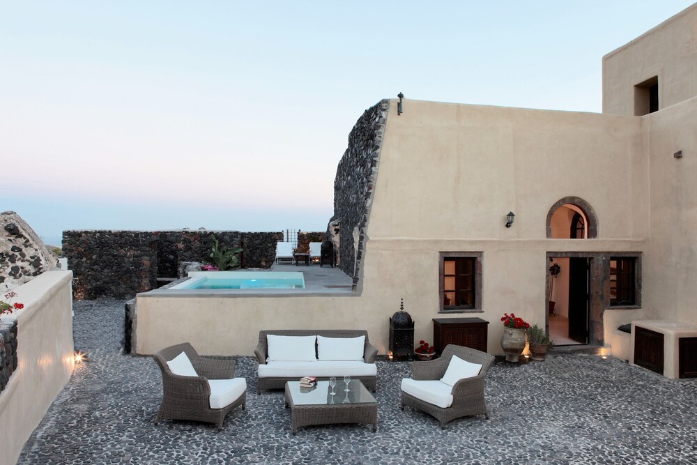 Santorini Heritage Villas &amp; Mansions 45/50