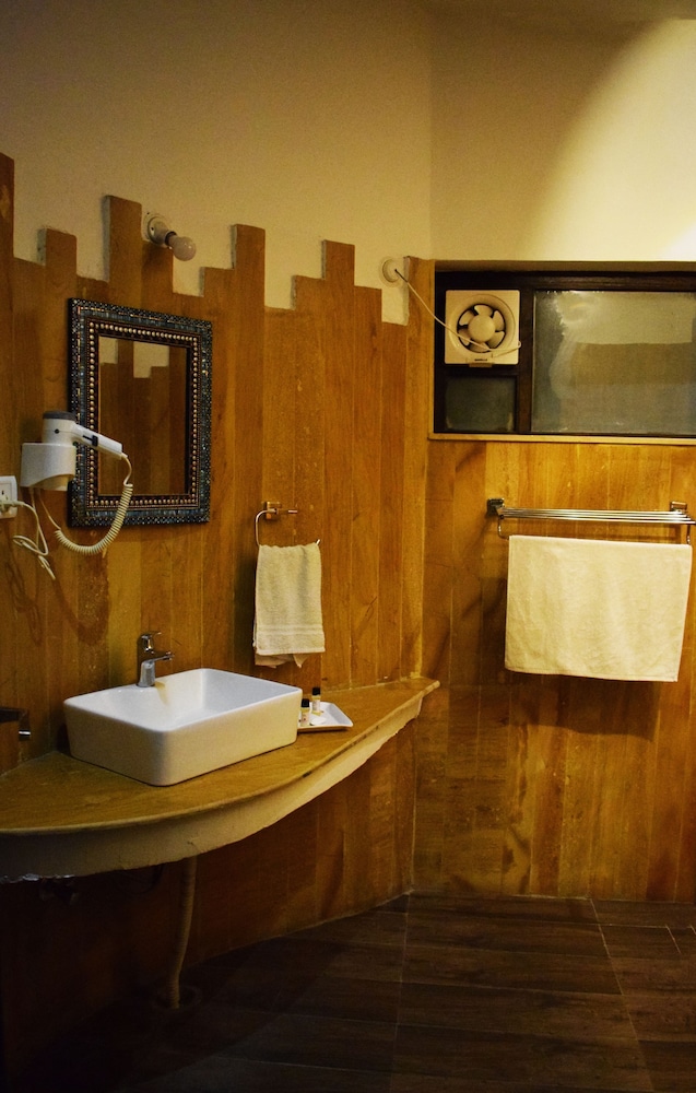 One Hotels Kumbhalgarh Forest Retreat 50/50